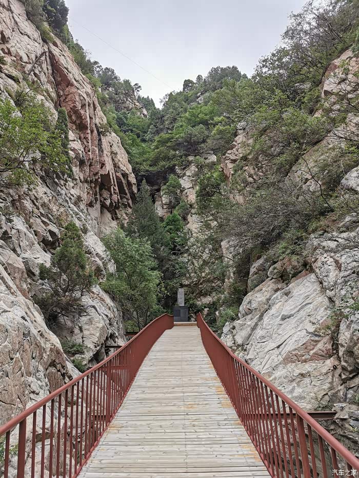 山雄水奇陶唐峪