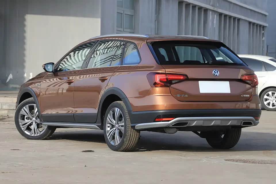 蔚领旅行车让你离诗和远方更近一步