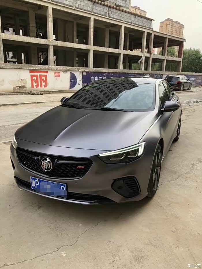 君威gs改色应该是gs改这个颜色的第一人了