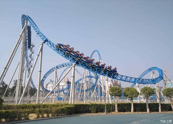 蓝火过山车,全世界只有三个