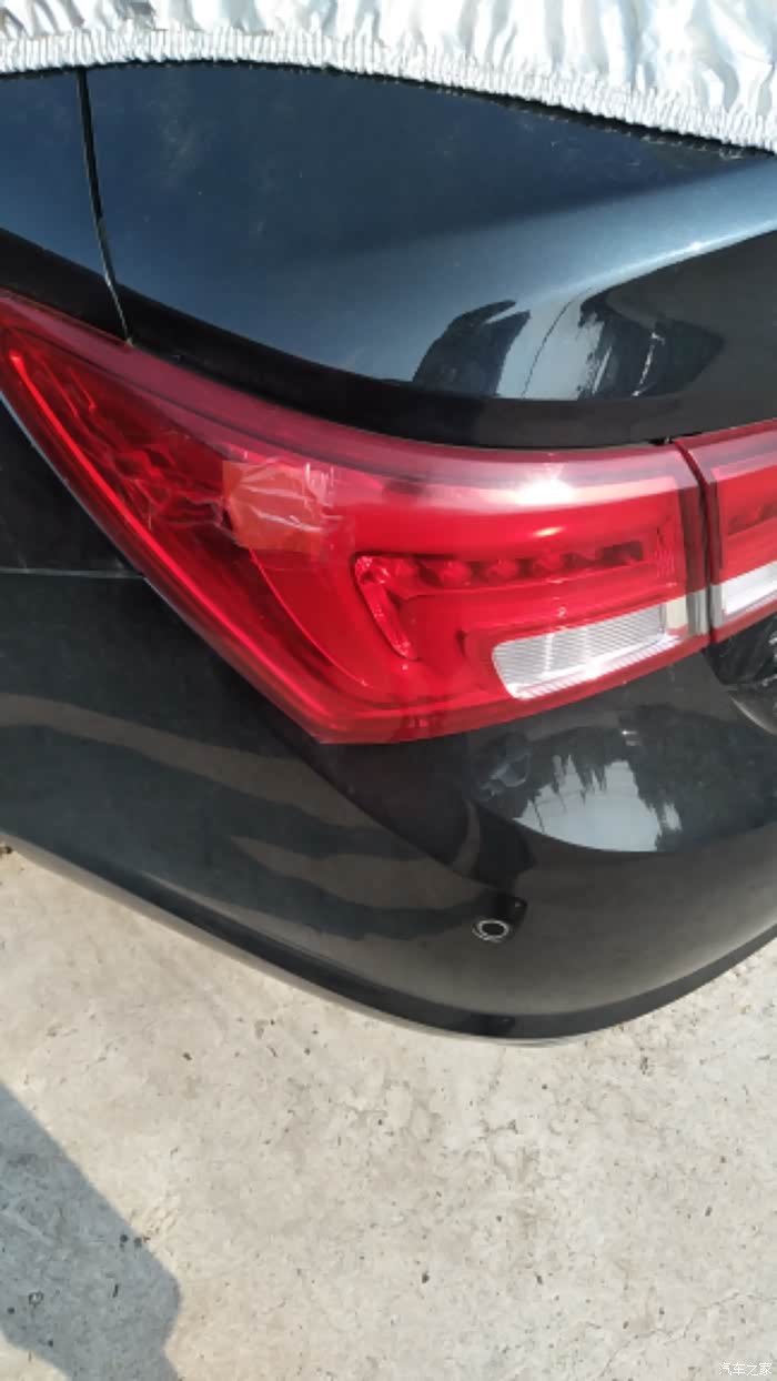 收购18款威朗后尾灯左外一个