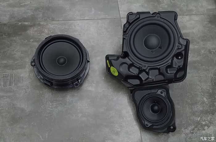 首台新款奥迪a8l升级改装高级bangoulfsonbo音响套装