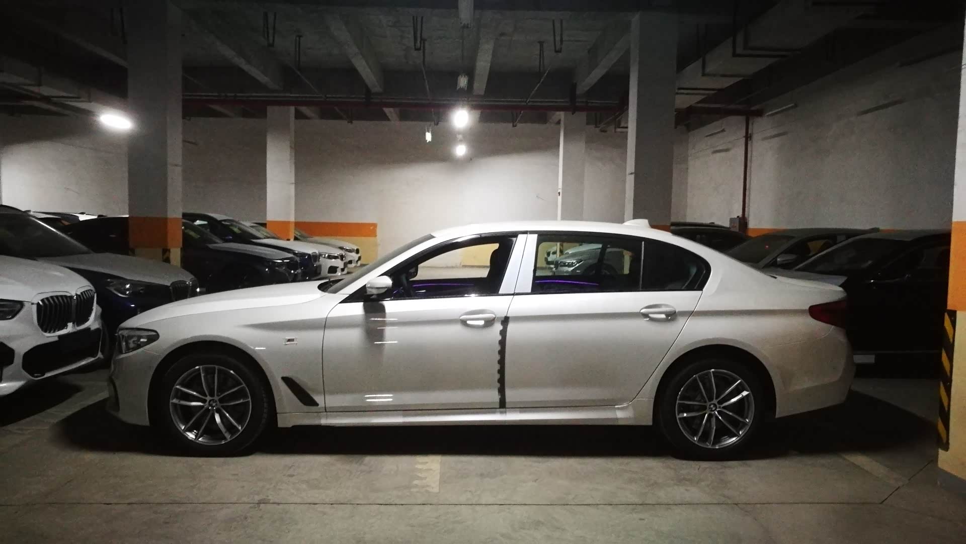 【图】谁见过5系标轴实车的_宝马5系论坛_汽车之家论坛