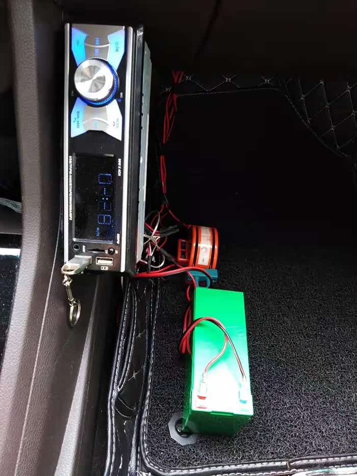 宝骏310w用简单的方法和有特点的喇叭改出非常不错的音响效果