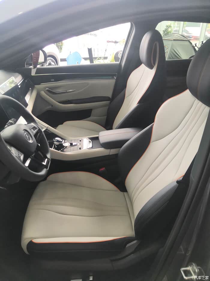 探店比亚迪爆款宋plusdmi