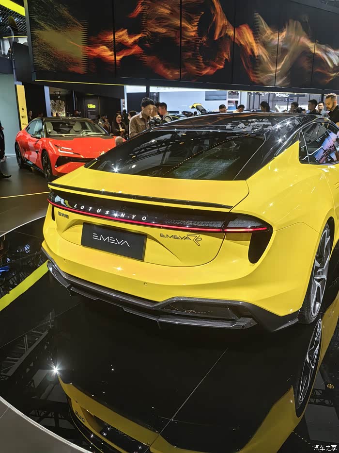 广州车展看路特斯emeva
