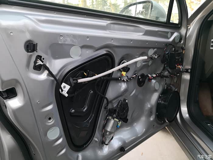 【图】迈腾b8拆门板内饰!_迈腾论坛_汽车之家论坛