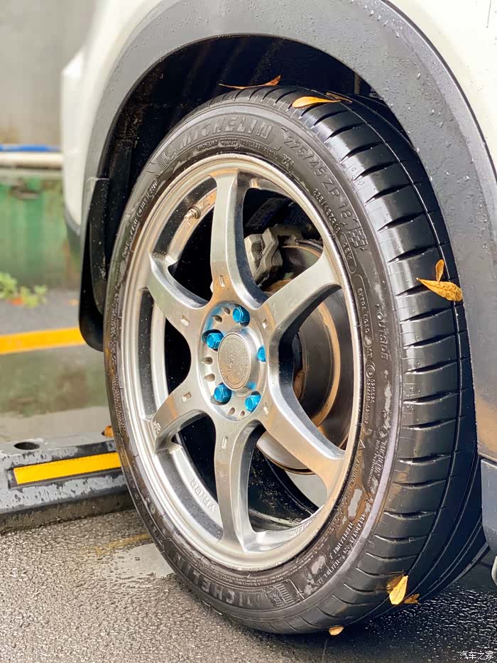 近期折腾的改装:rays vr g2锻造轮毂