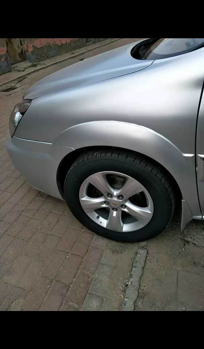 老gl8路尊16寸轮毂想改17寸轮毂.