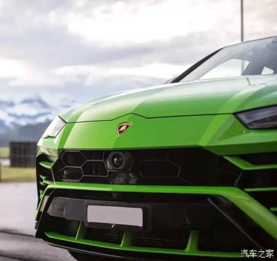 图 浅绿色的车身颜色太美了,太吸引人了.