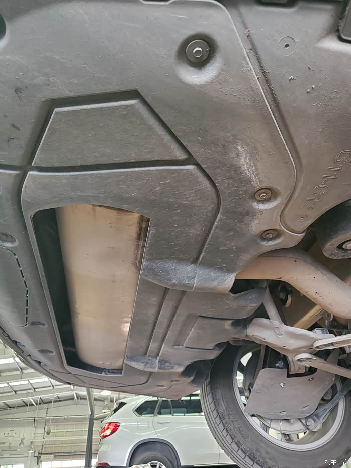 【图】准备过保修期,好好检查一下底盘_宝马7系论坛_汽车之家论坛