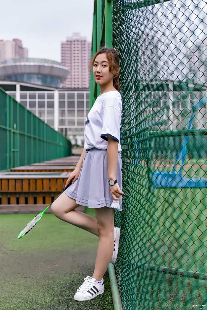 健身少女的运动之旅怎能没有元ev相伴