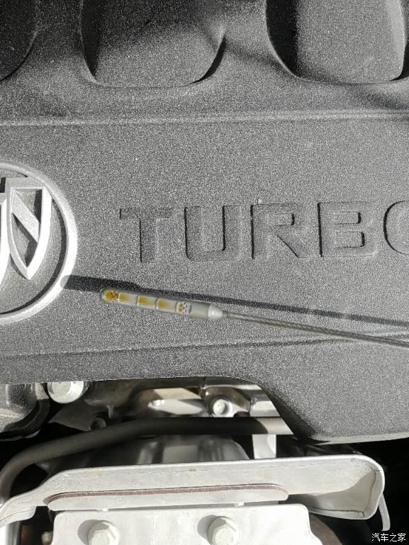 请教18款英朗机油尺探了这样算是机油增多吗