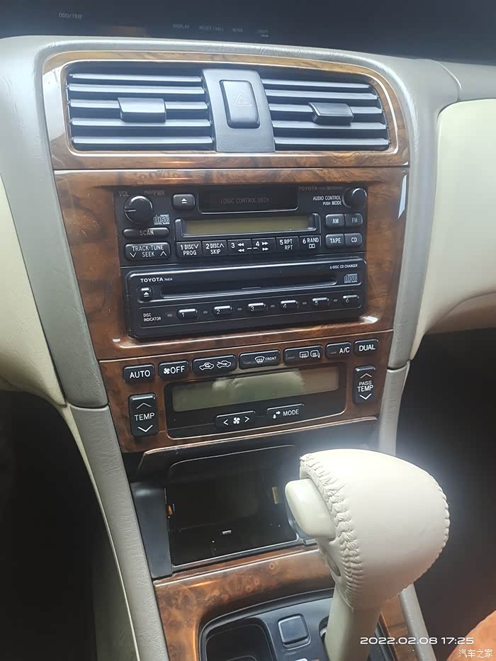 丰田亚洲龙04款经典重现