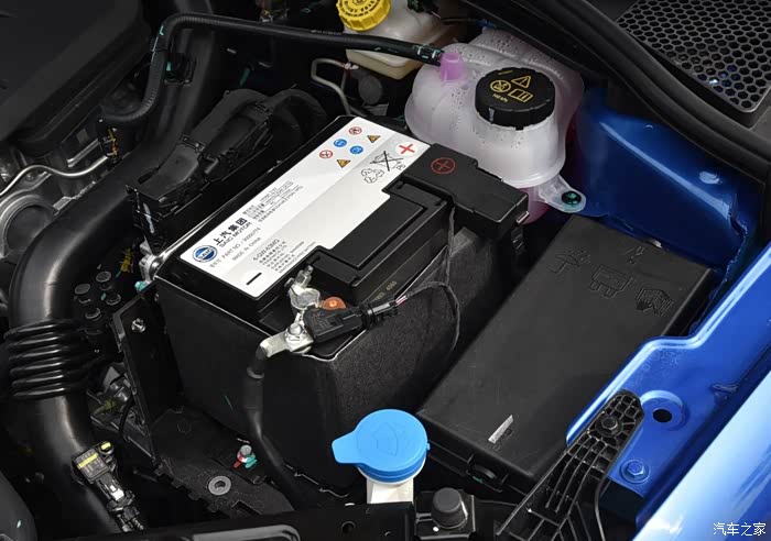 【图】去看看你们口中的高能互联网轿车_荣威i5论坛_汽车之家论坛