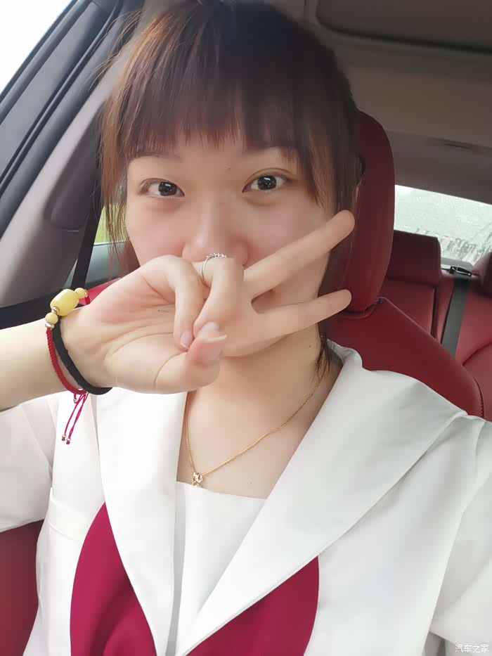 【人·车·生活】假日闲暇,二货媳妇与爱车的首秀启动