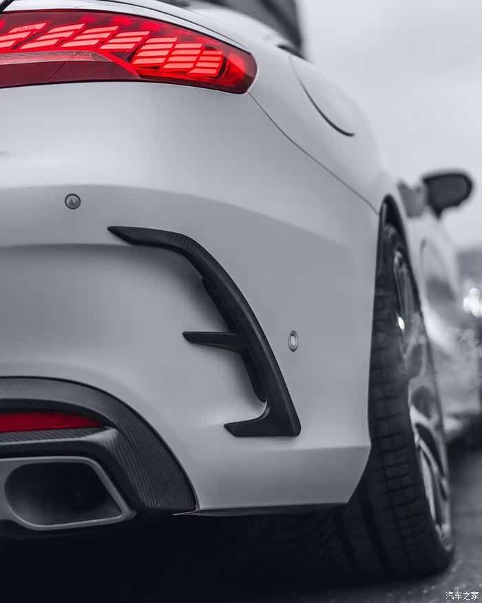 【图】梅赛德斯brabus s700,这姿态让人无法抗拒_奔驰amg论坛_汽车之