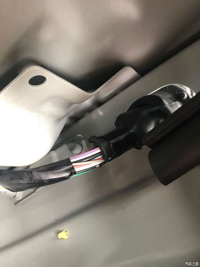 19款艰难的四门玻璃升降器安装教程湘欧会欧蓝德中国联盟