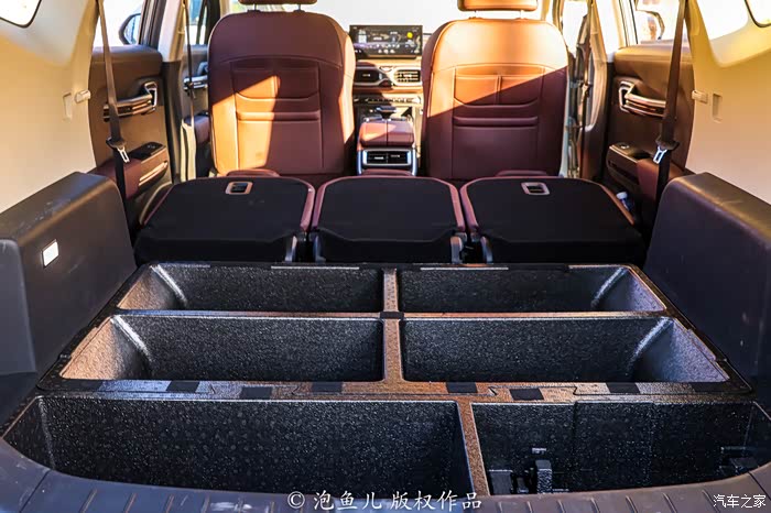 吉利新豪越适合长途旅行吗带着床车自驾甘南这里的秋色太