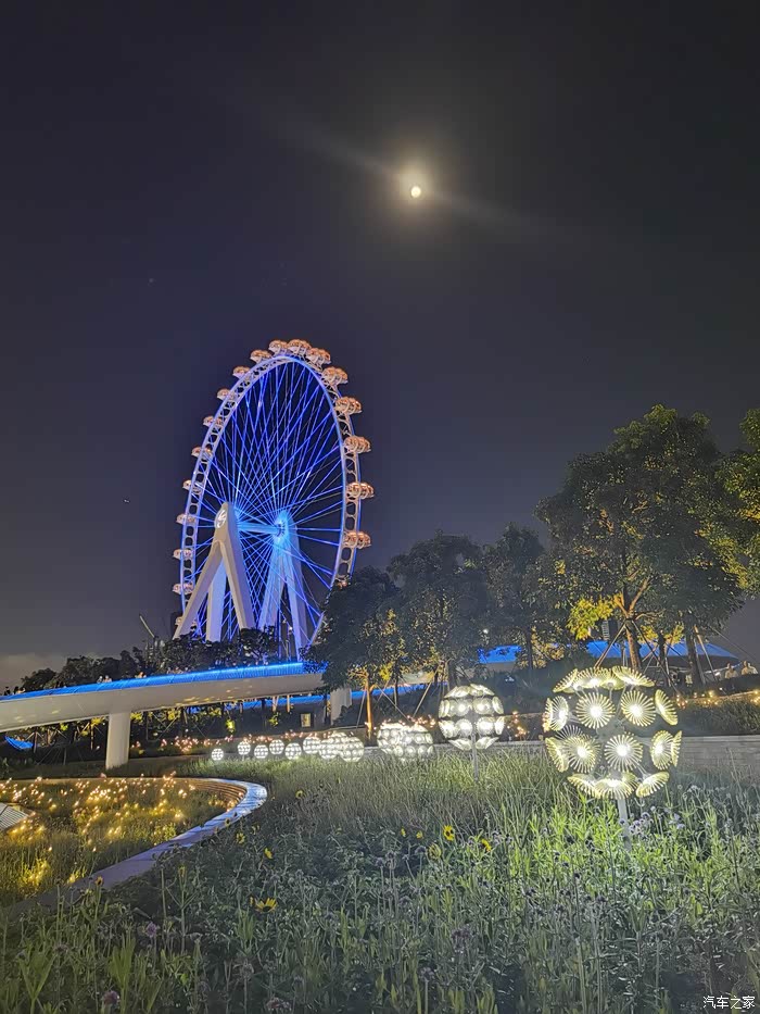 中秋节打卡深圳网红摩天轮美轮美奂的城市夜景
