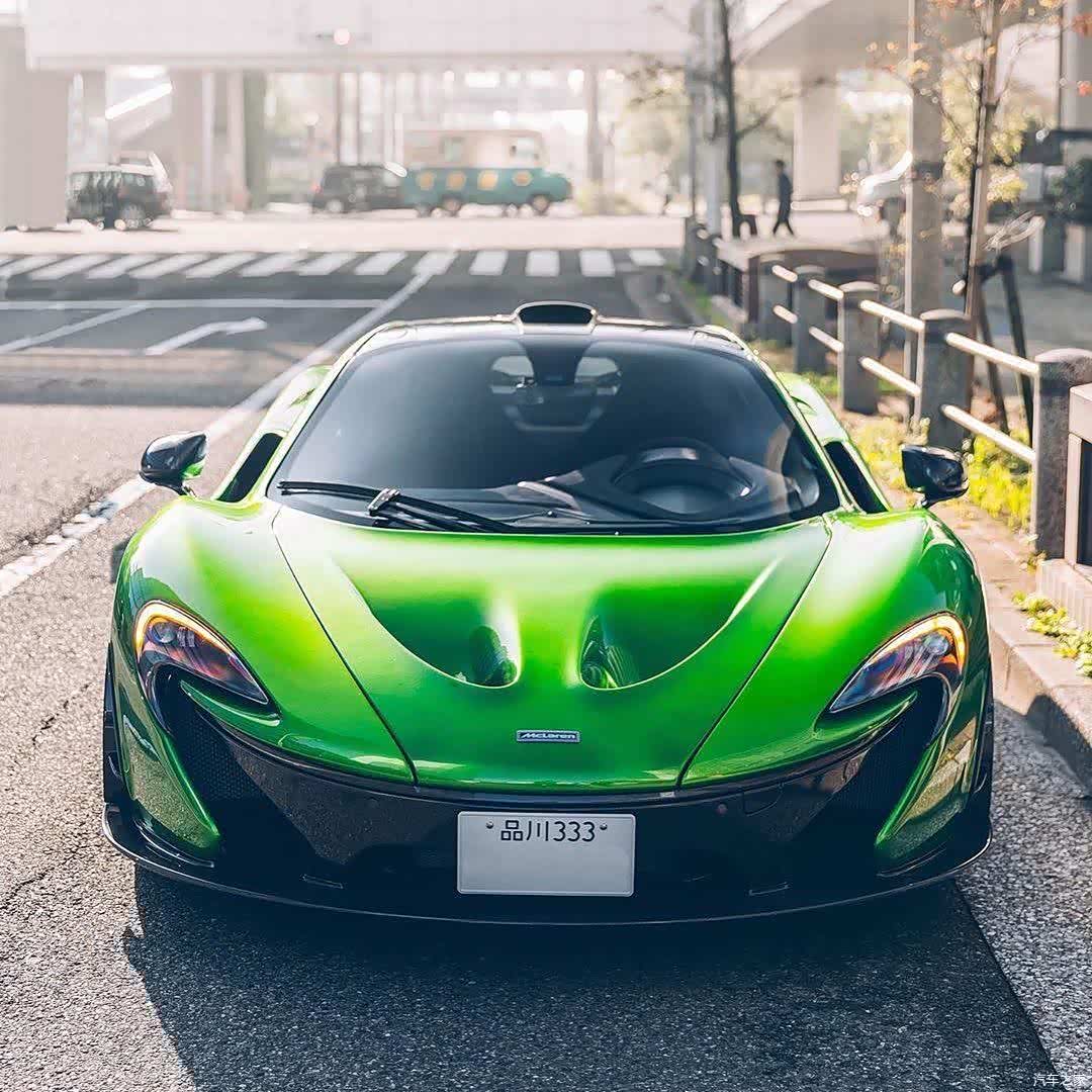 街头秀姿态的"原谅绿"迈凯伦p1!