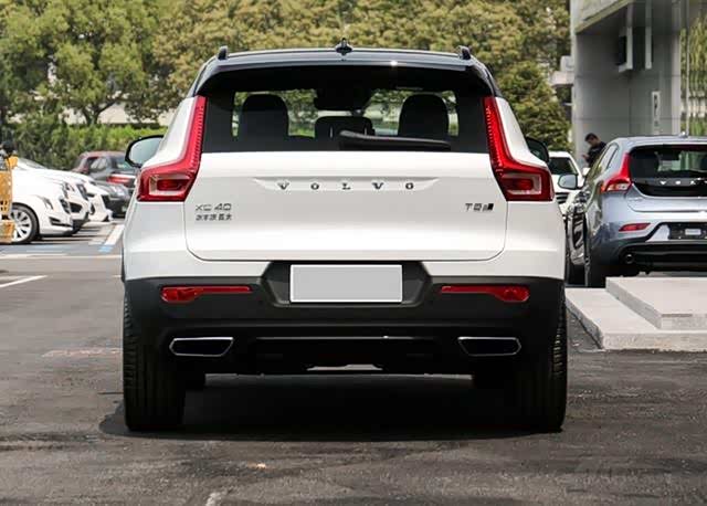 【图】前脸简洁大方,雷神之锤的"大眼"赋予了它力量_沃尔沃xc40论坛