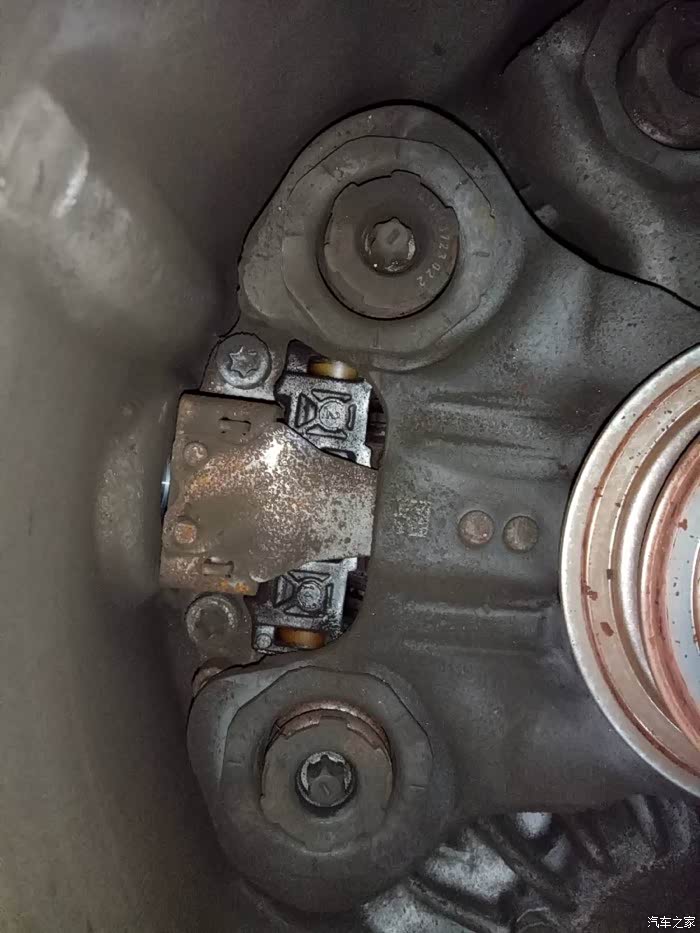福特翼搏变速箱生锈你承认质量问题吗