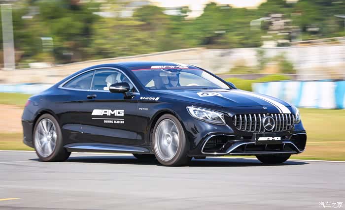 amg驾驶学院一天之内开遍所有v8amg有感超级长文