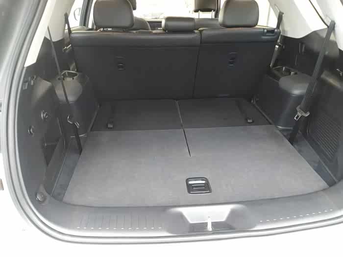 长安旗舰suv 全新cs95