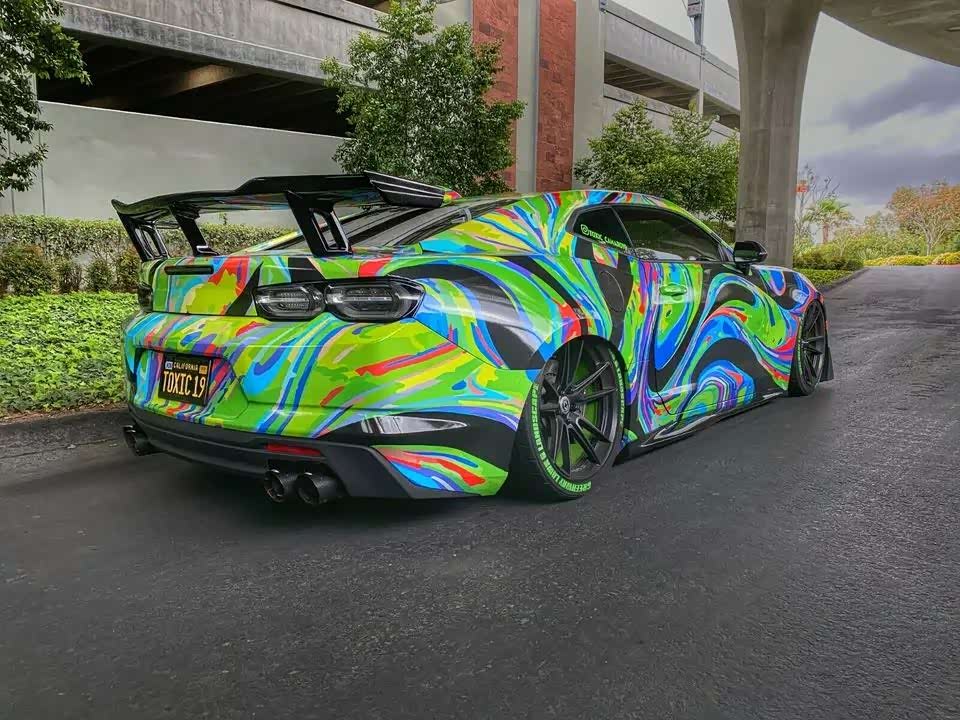 炫彩涂装版科迈罗极吸眼球