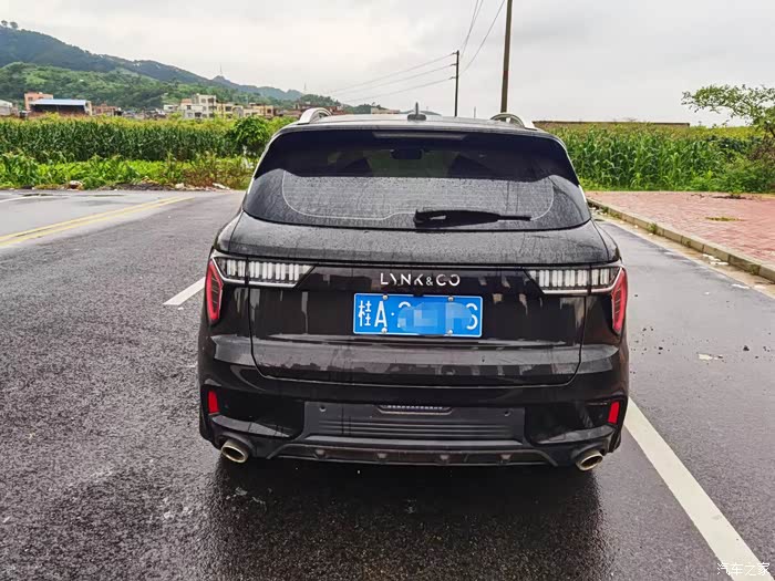 忍痛转让2021款领克01型pro黑色1798款