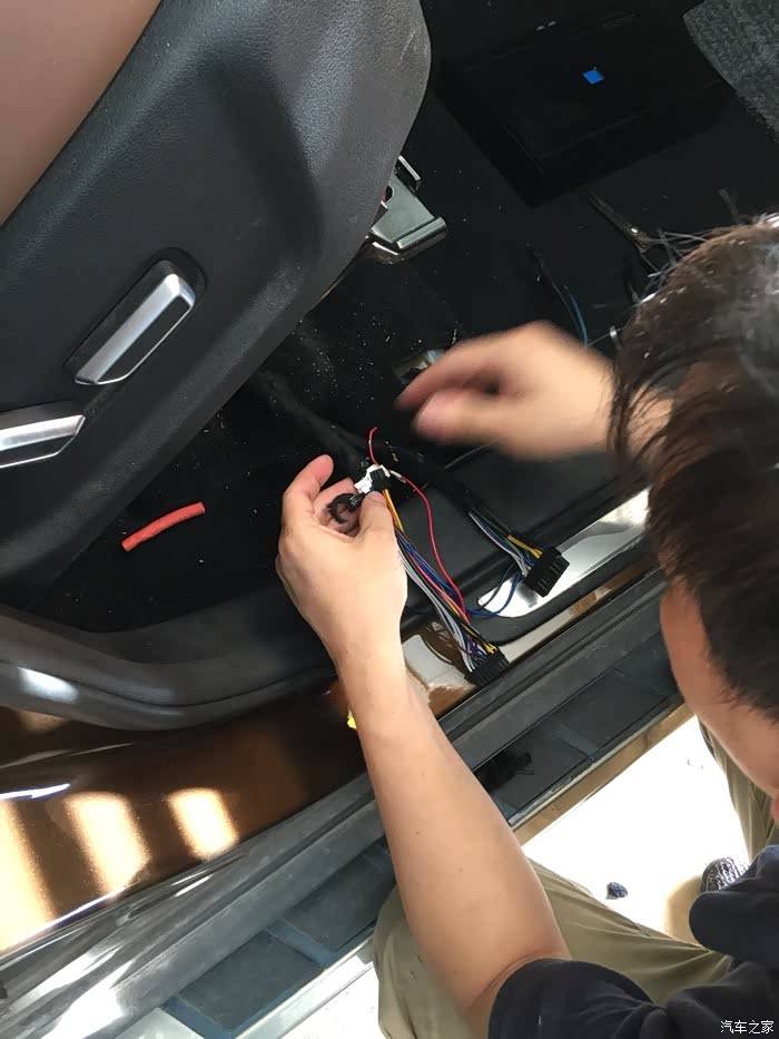 给以色列摩雷玛魅声和美国来福炮配上丹笛功放