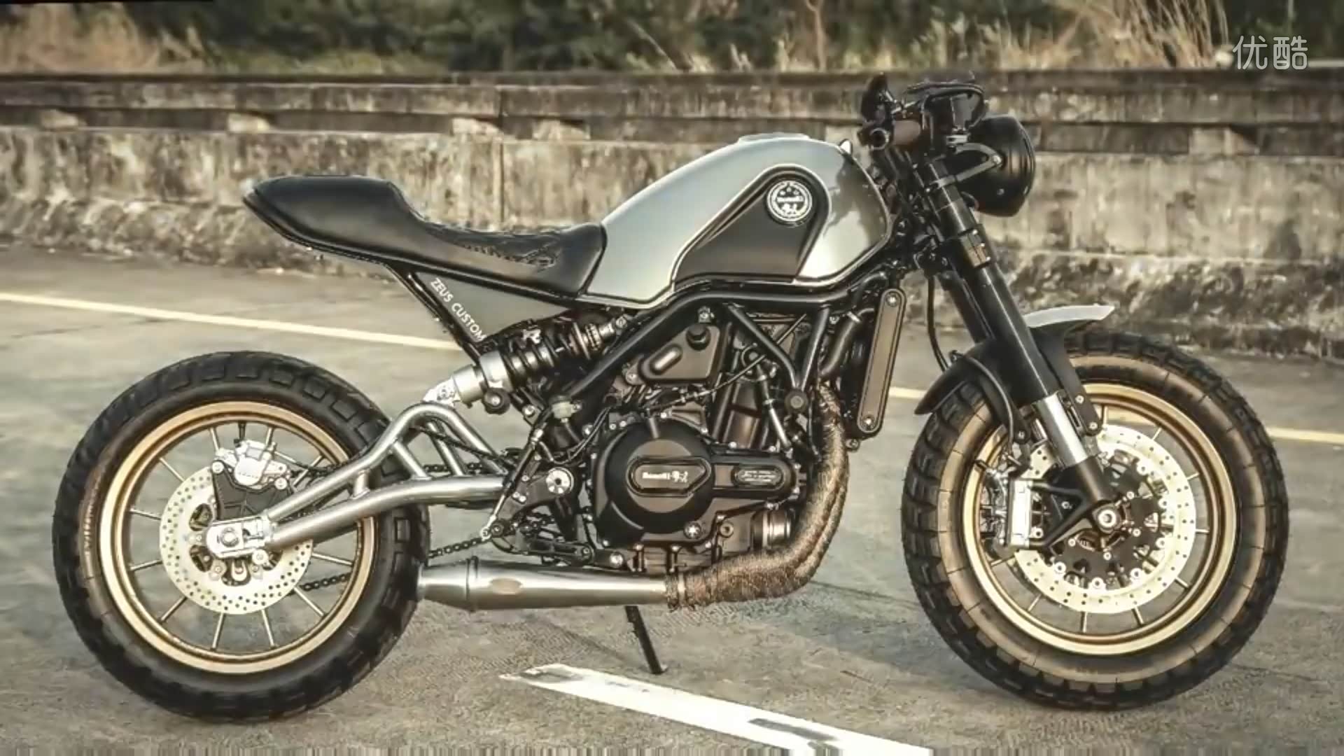 这个幼狮500改的太帅了,竟然亮瞎了我的双眼,做梦都想要.