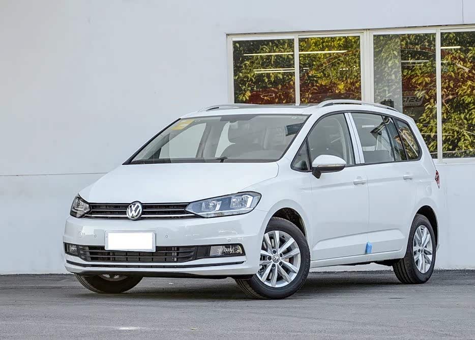 在设计方面,途安l的外观还是很有辨识度的