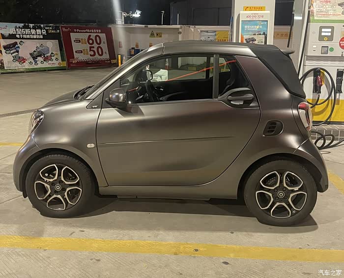 出一辆453敞篷09tsmartfortow