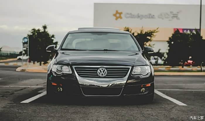 有没有迈腾b6的改装图比较骚气点的兄弟们