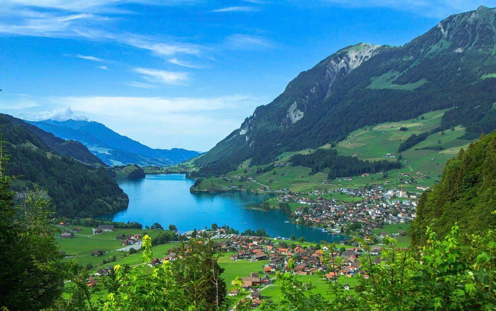 【图】瑞士龙疆,位于因特拉肯近郊 美到自带滤镜._赛豹v论坛_汽车之家