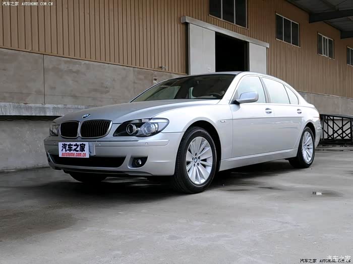 07款宝马740liv8e66自己动手更换防冻液