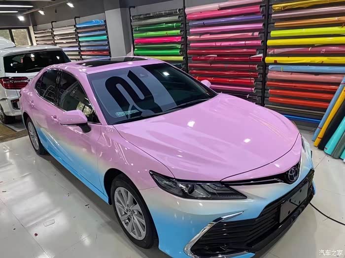 换了个渐变,你们看看颜值咋样