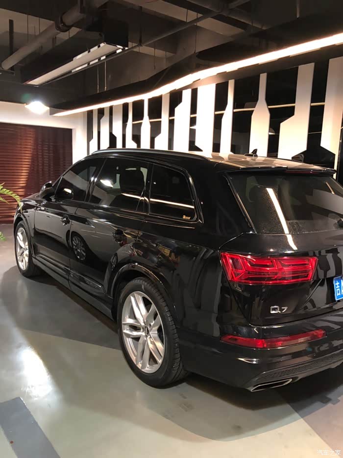 【图】奥甩迪q7黑色限量版_奥迪q7论坛_汽车之家论坛