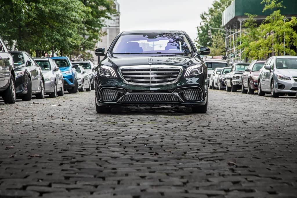 奔驰amg s65,v12的大心脏可不是谁都惹得起的!