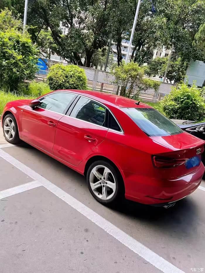 0591地区出个人20款红色奥迪a3进取版