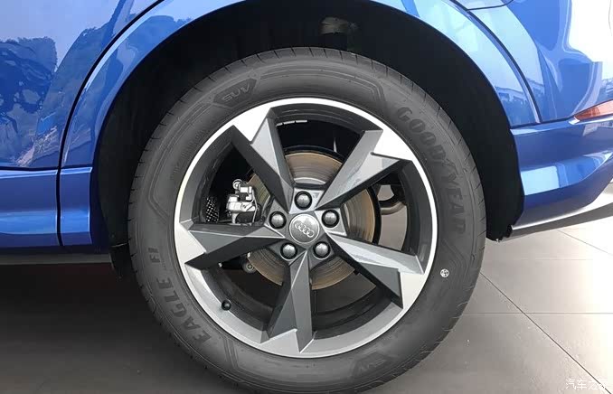 阳刚也不乏优雅——全新奥迪q3