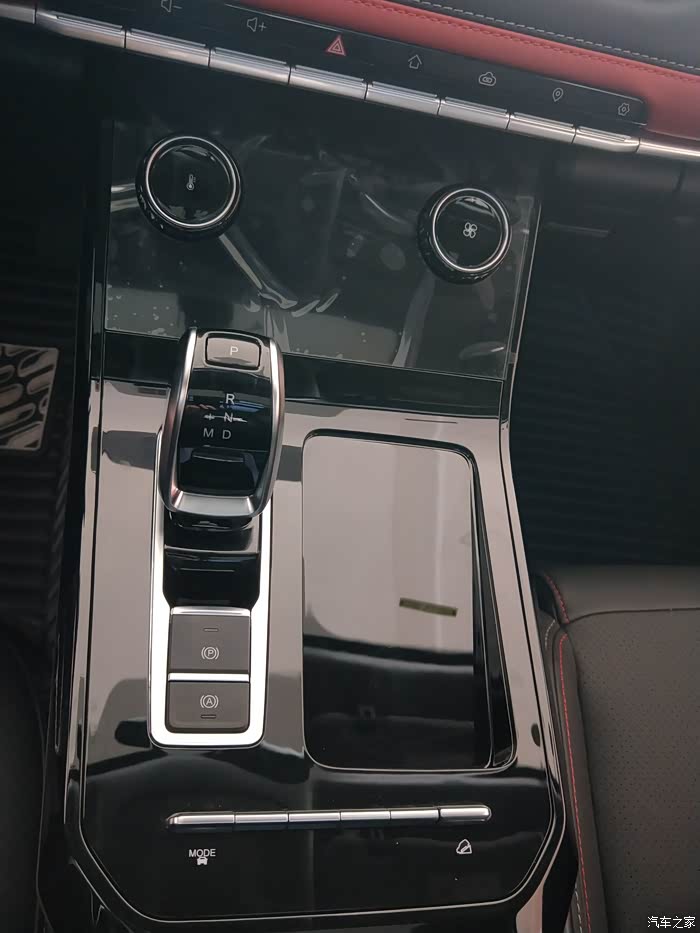 电子档杆科技感强