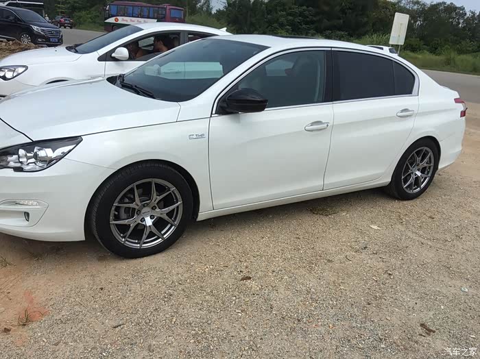 标致408改轮毂