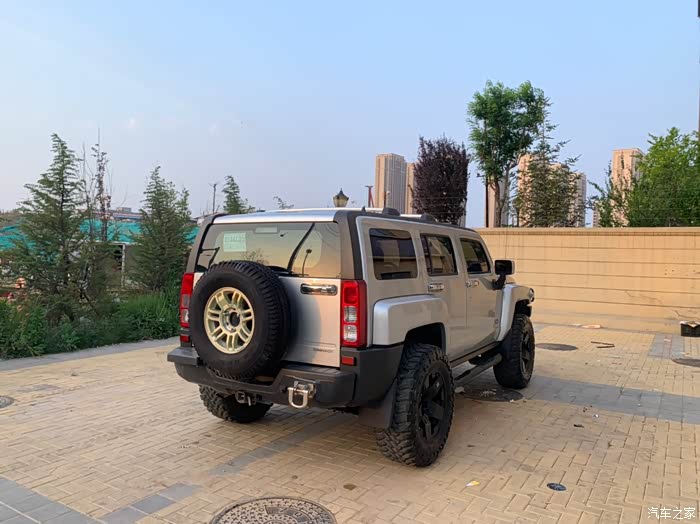2020折腾了两个悍马h3