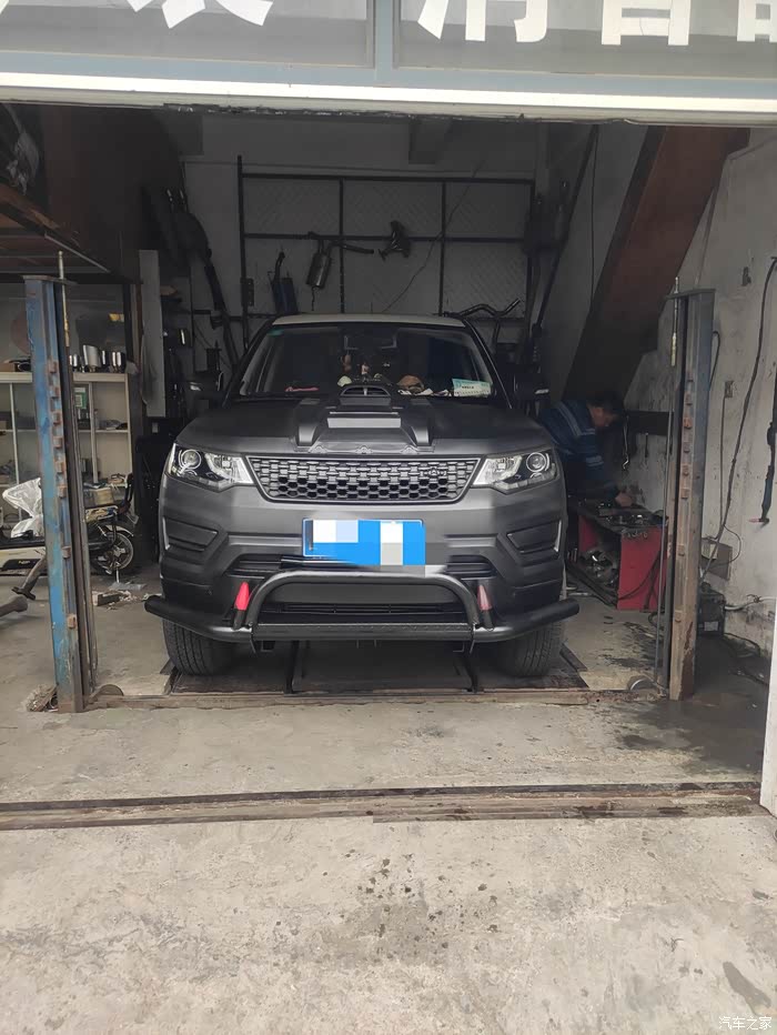 长安cx70t加装前护杠感兴趣的来长长眼