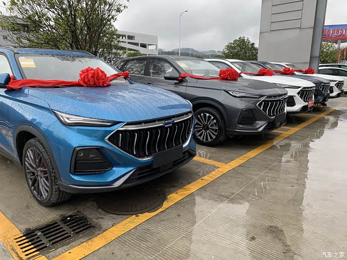 独特的澎湃蓝欧尚x5人脸识别提车记