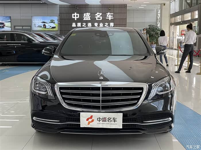 诚心收一台18款奔驰s320.