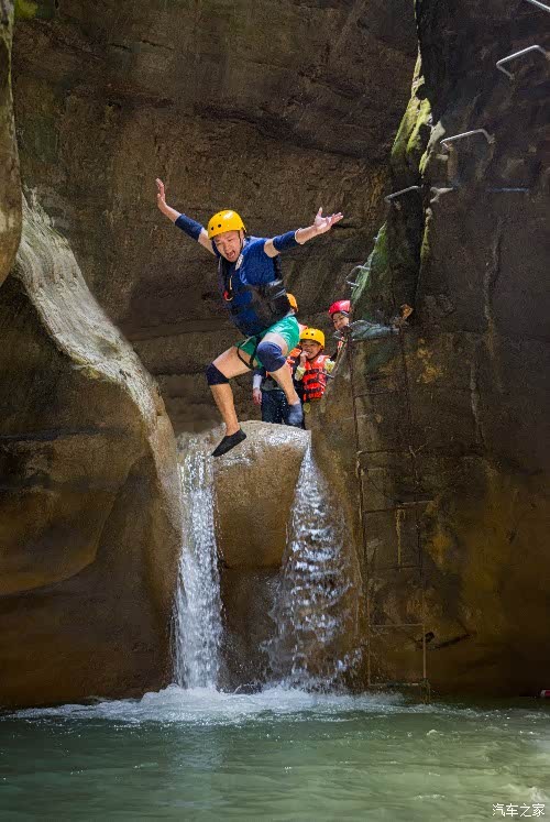 惊险刺激好玩的人体漂流小记金刀峡溪降